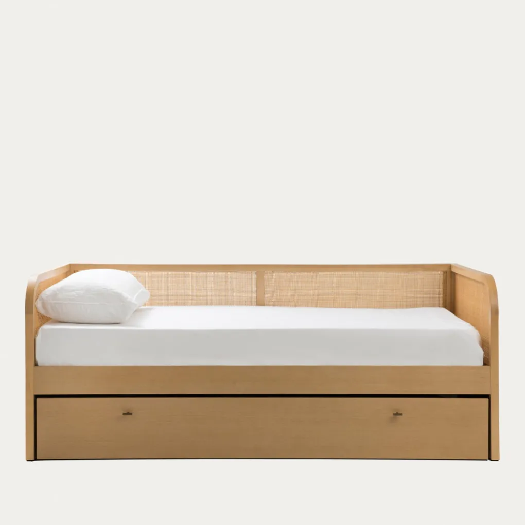 Kenay Home Dante
